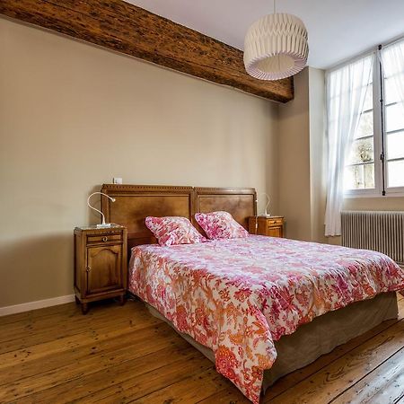 Chambres D'Hotes Le Relais Des Remparts Rions エクステリア 写真
