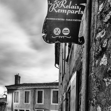 Chambres D'Hotes Le Relais Des Remparts Rions エクステリア 写真
