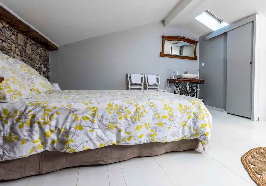 Chambres D'Hotes Le Relais Des Remparts Rions エクステリア 写真
