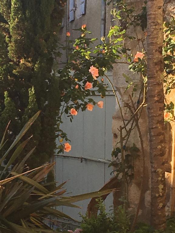 Chambres D'Hotes Le Relais Des Remparts Rions エクステリア 写真